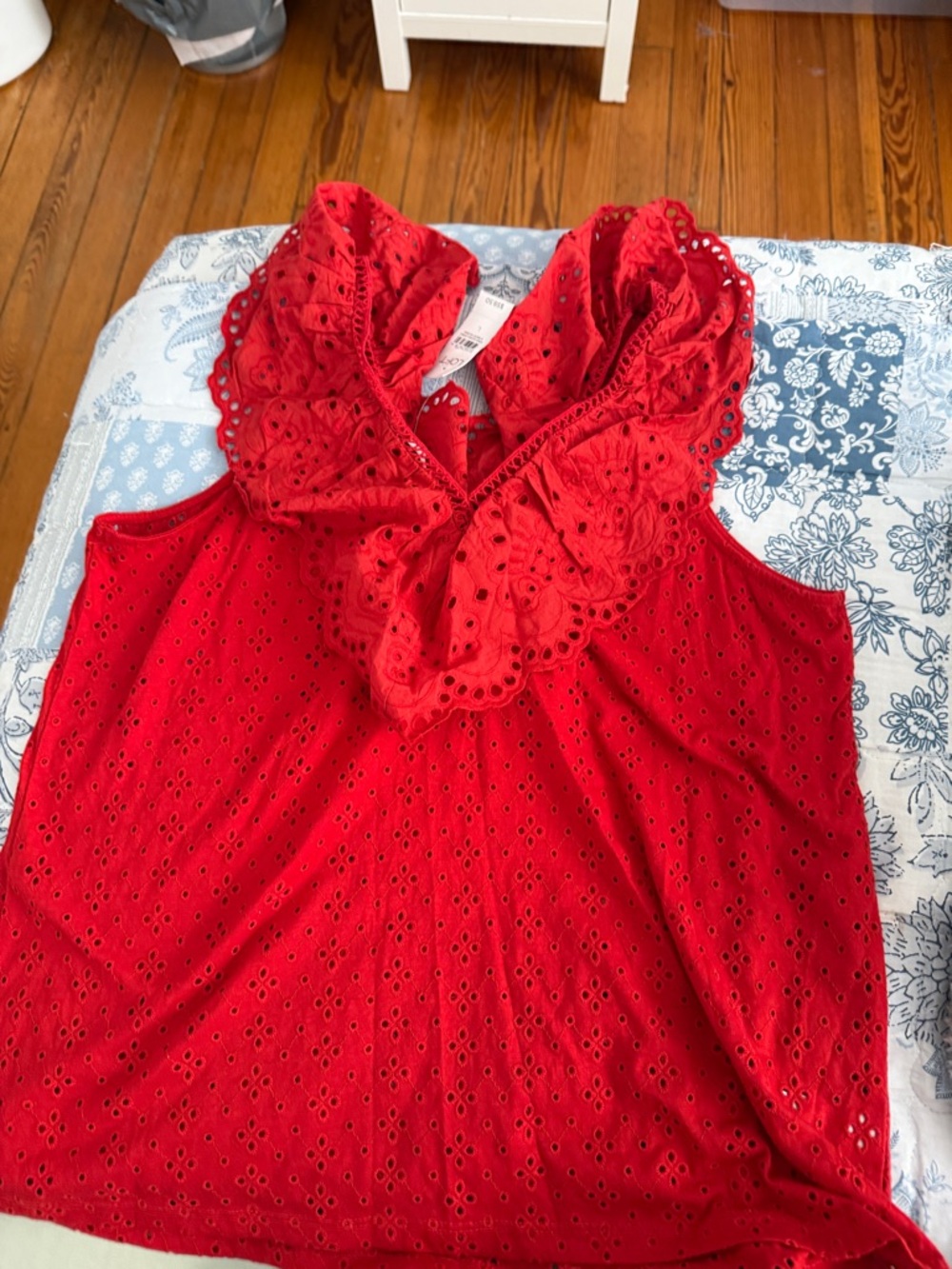 LOFT Red Eyelet Ruffle V-Neck Shell - Picture 3 of 3